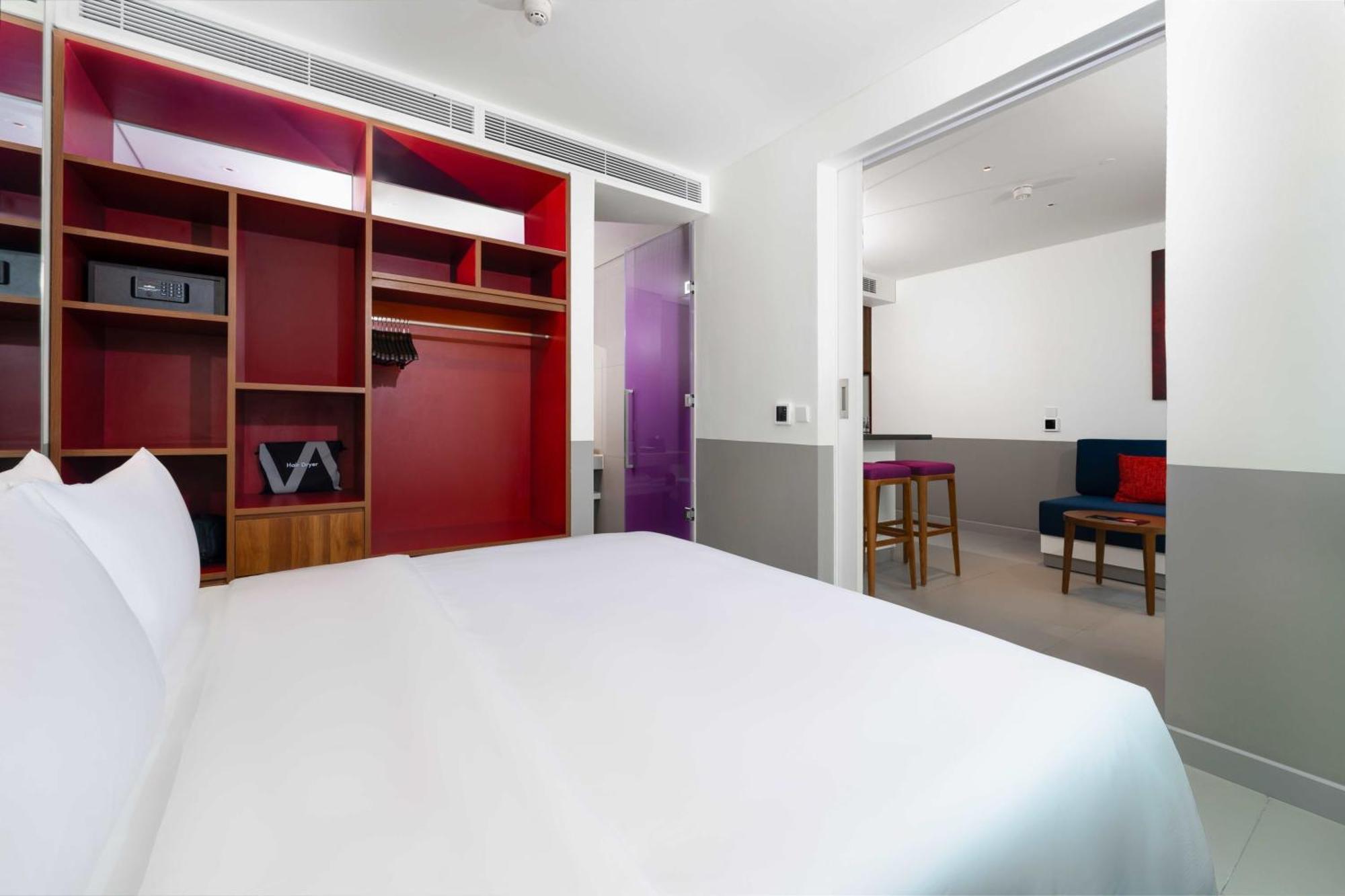 Wink Icon Hotel Danang Riverside - Luxury Suites - 24Hrs Stay & Rooftop Pool Bar Esterno foto
