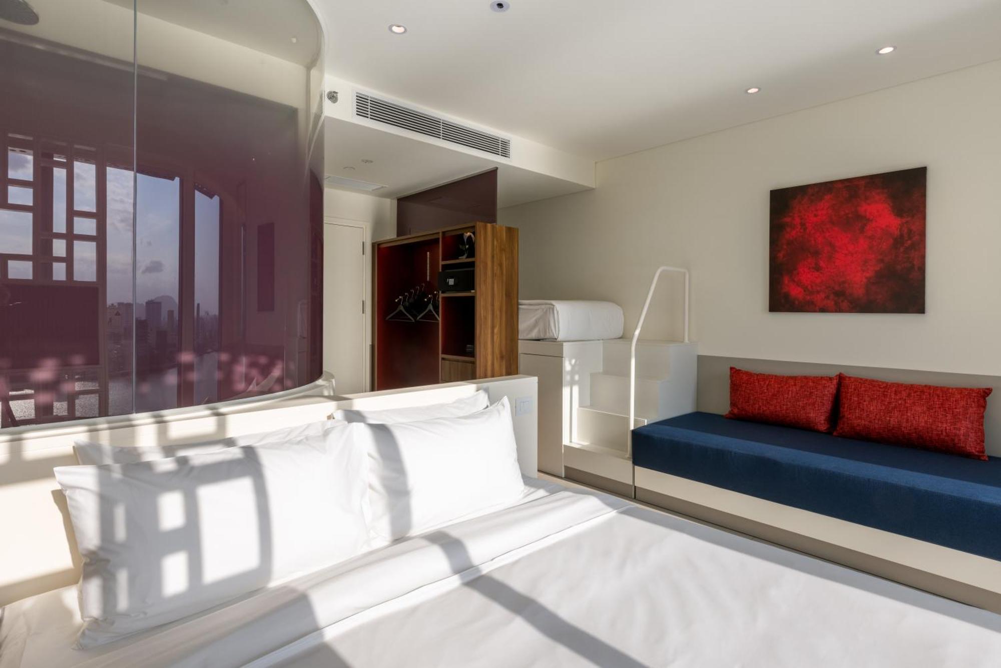 Wink Icon Hotel Danang Riverside - Luxury Suites - 24Hrs Stay & Rooftop Pool Bar Esterno foto