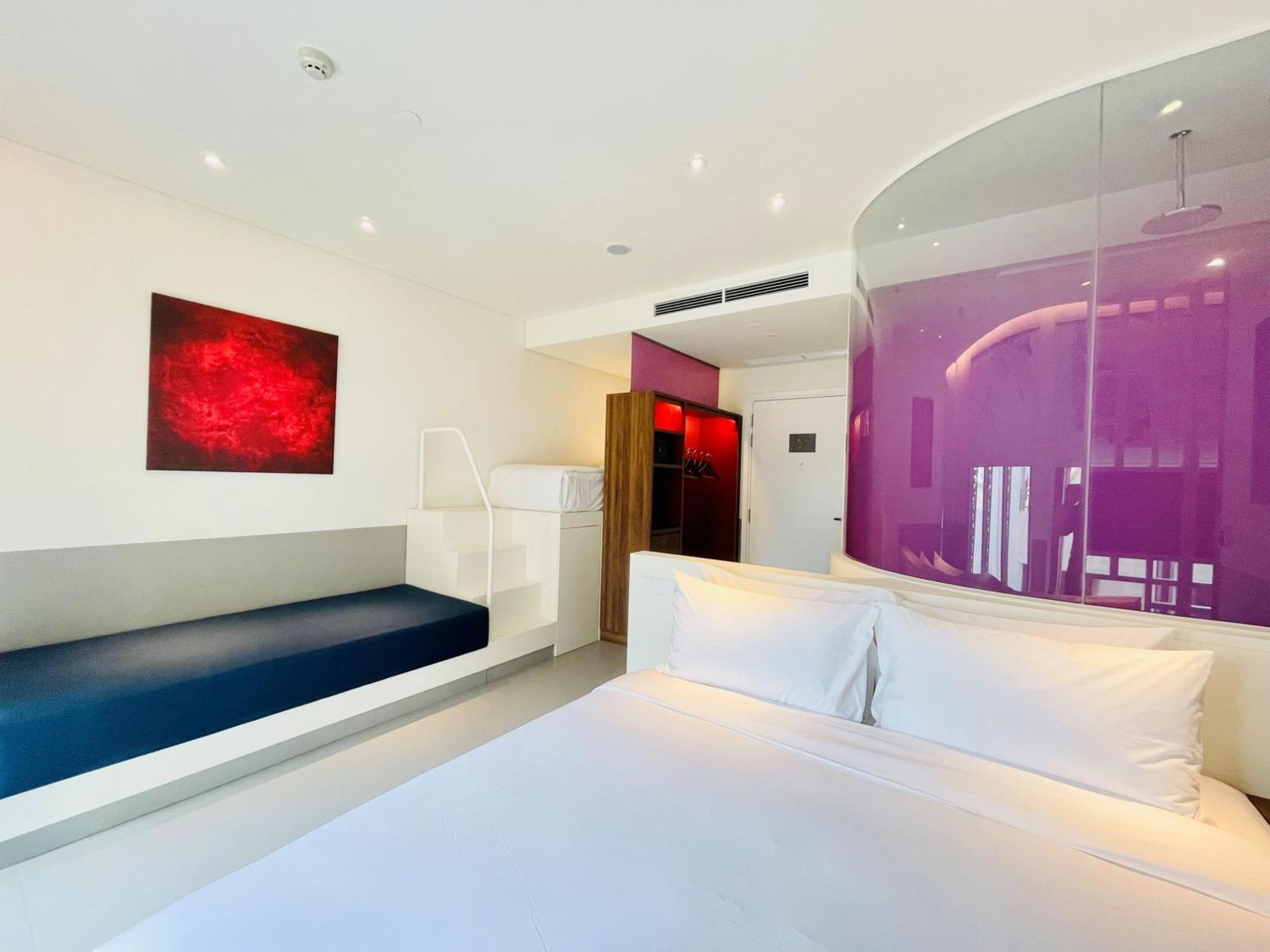 Wink Icon Hotel Danang Riverside - Luxury Suites - 24Hrs Stay & Rooftop Pool Bar Esterno foto
