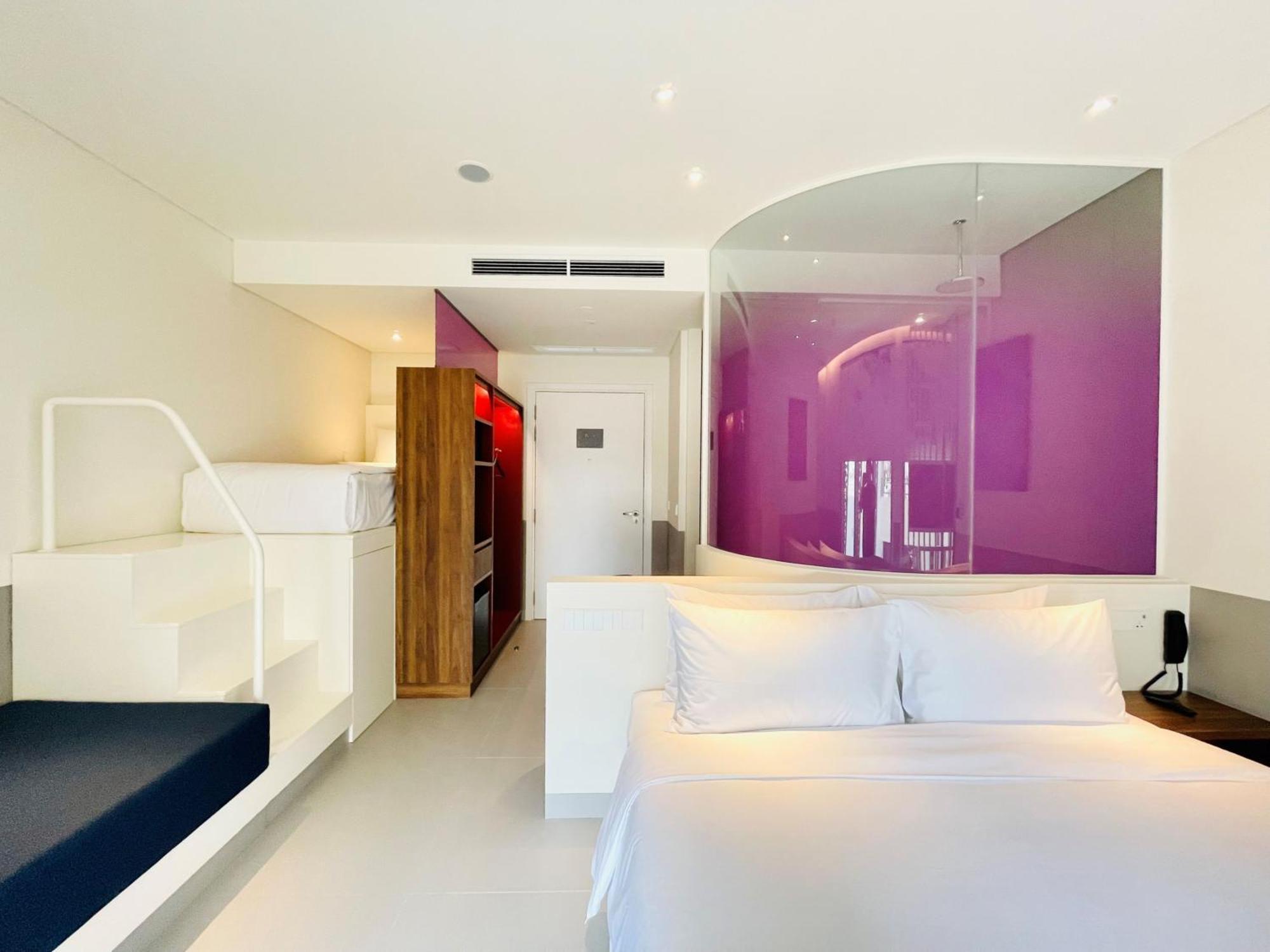 Wink Icon Hotel Danang Riverside - Luxury Suites - 24Hrs Stay & Rooftop Pool Bar Esterno foto