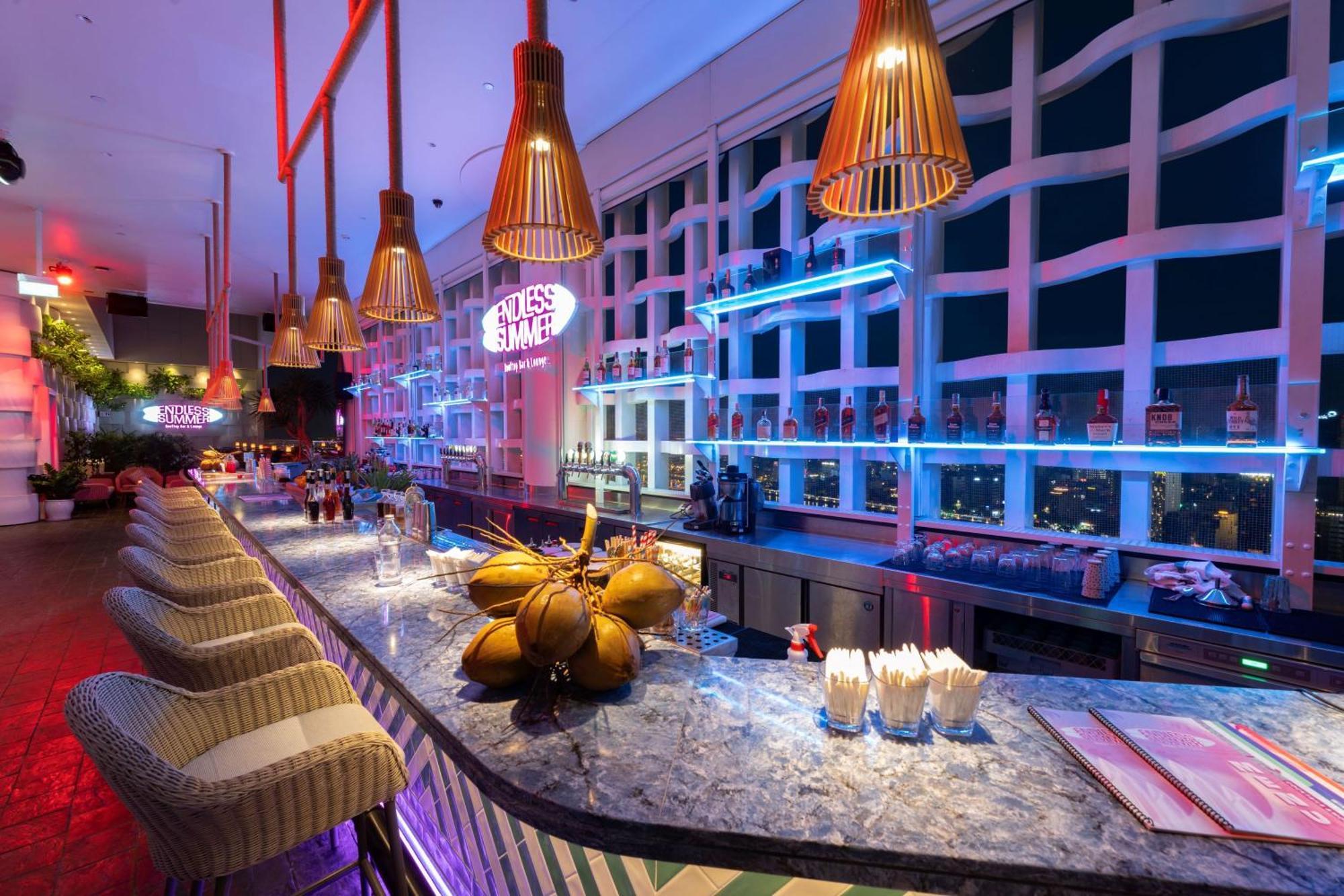 Wink Icon Hotel Danang Riverside - Luxury Suites - 24Hrs Stay & Rooftop Pool Bar Esterno foto